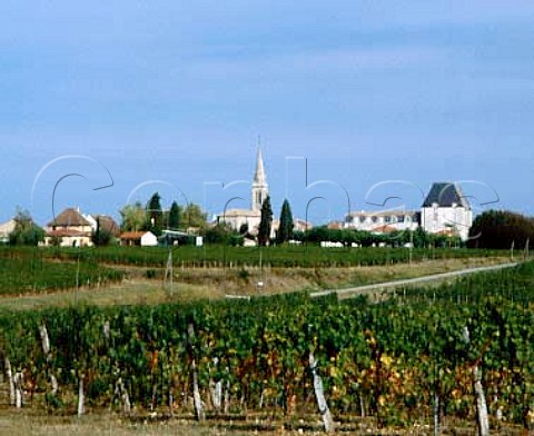 Chateau and village of Saussignac Dordogne ACs   Saussignac and Bergerac