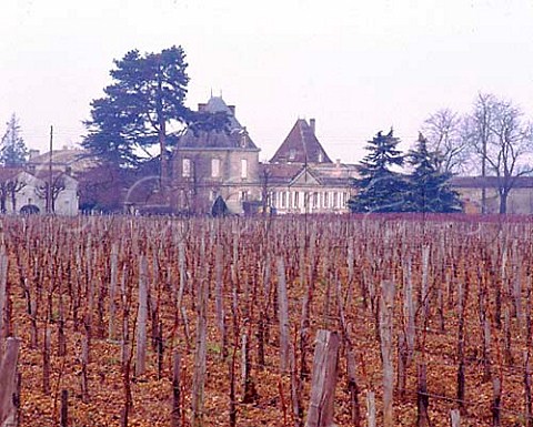 Vieux Chteau Certan and its vineyard in early   January  Pomerol Gironde France  Pomerol  Bordeaux