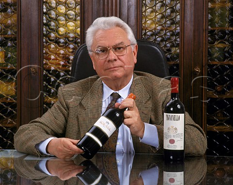 Giacomo Tachis died 2016 with bottles of Antinori Tignanello and Solaia  Tuscany Italy