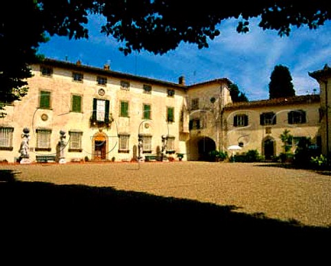 Courtyard of the 15thcentury Medici   Villa di Capezzana Seano di Carmignano Tuscany   Italy       Carmignano
