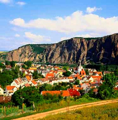 The porphyry cliff of the Rotenfels and the village   of Bad Munster am SteinEbernburg Germany  Nahe