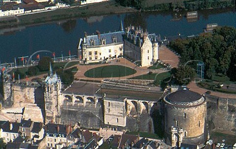 Amboise Chateau by the Loire   IndreetLoire France