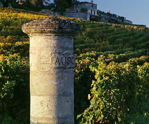 Pillar at entrance to vineyard of Chteau Ausone Stmilion Gironde France  Saintmilion  Bordeaux
