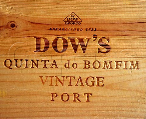 Wooden case of Dows Quinta do Bomfim Vintage Port