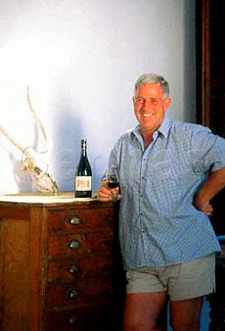 Jan Boland Coetzee owner and winemaker   of Vriesenhof Stellenbosch   South Africa