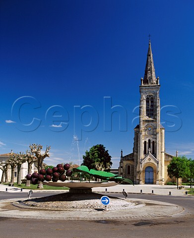 Fountain by the church in Portets Gironde France  Graves  Bordeaux