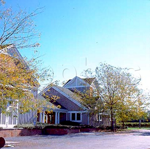 Winery and tasting room of Pellegrini Vineyards   Cutchogue Long Island New York USA   North Fork AVA