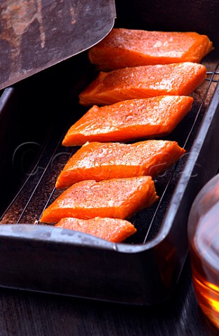 Grilling salmon fillets