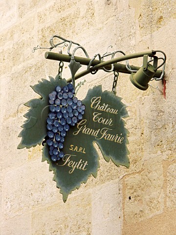 Sign outside one of the many wine shops in    Stmilion Gironde France Stmilion  Bordeaux