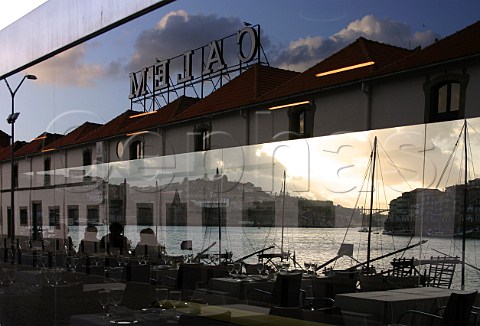 Restaurant with a panorama of the Rio Douro on   Avenida Diogo Leite in Vila Nova de Gaia   Portugal
