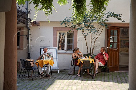 Small courtyard caf Heidelberg BadenWrttemberg   Germany