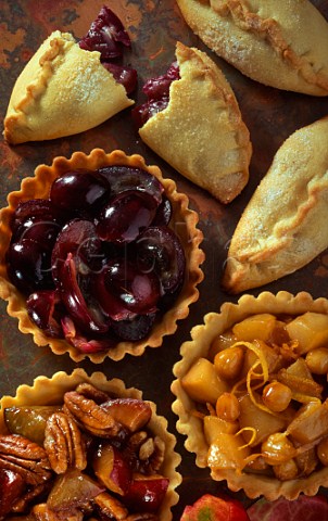 Tarts and pasties with assorted fillings