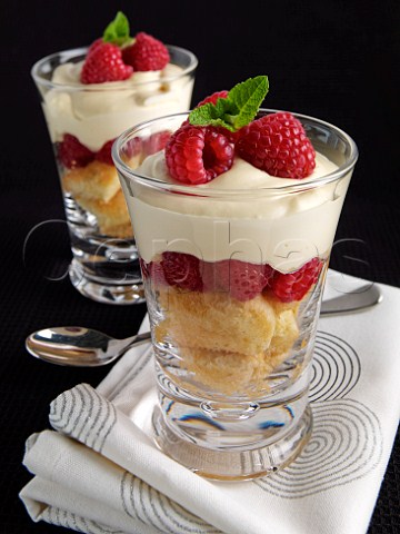 Raspberry and Drambuie cream dessert