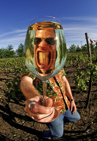 Grant Phelps winemaker of Casas del Bosque  Casablanca Valley Chile 