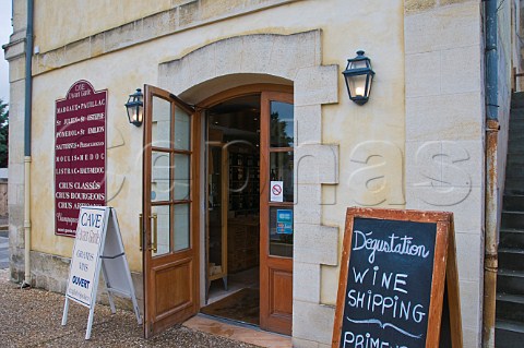 Cave lAvant Garde wine shop in Margaux Gironde France  Mdoc  Bordeaux