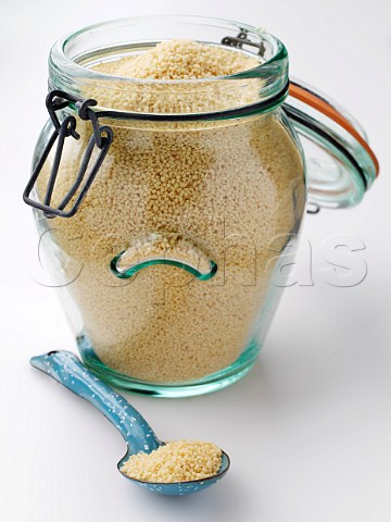 Couscous in a kilner jar