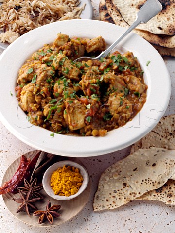 Chicken dhansak with rice and spices