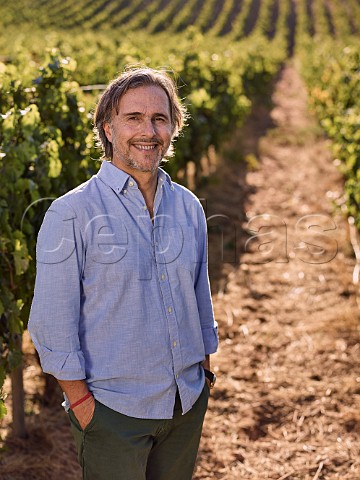 Marco Puyo in Cabernet Sauvignon vineyard of Via DAGAZ Colchagua Valley Chile