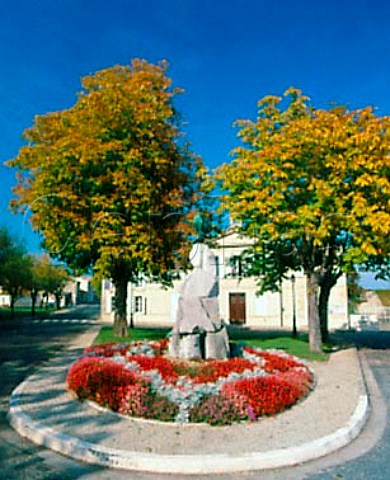War memorial in village of StJulien Gironde   France   Mdoc  Bordeaux