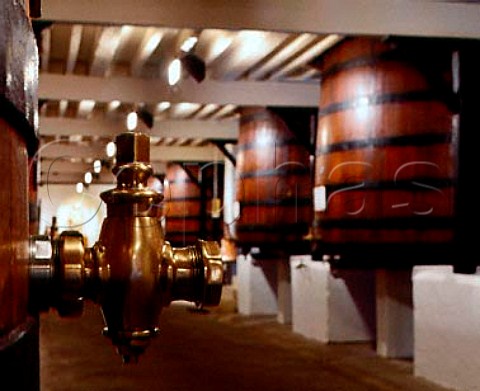 Brass valve on oak fermenting vat in the cuverie of   Chteau MoutonRothschild Pauillac Gironde   France  Mdoc  Bordeaux