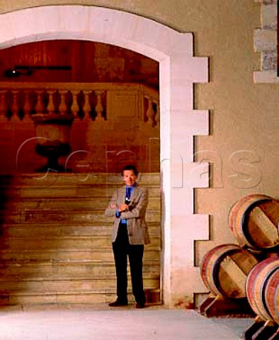 Anthony Barton in Chai Thomas at Chteau Langoa   StJulien Gironde France  Mdoc  Bordeaux