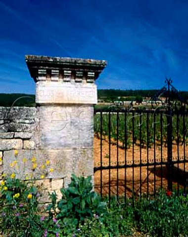 Entrance to Clos des Perrires vineyard of   Albert Grivault Meursault Cte dOr France   Cte de Beaune Premier Cru