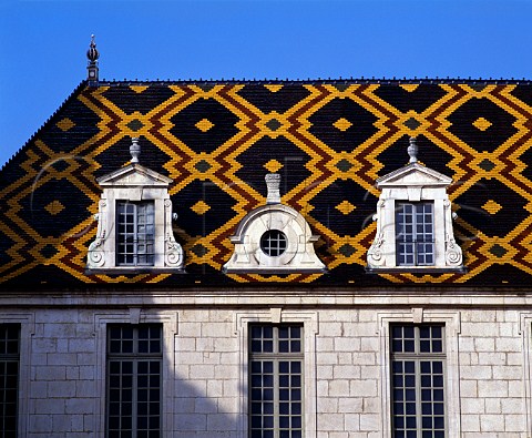 The polychrometiled roof of the Hospices de Beaune   Beaune Cte dOr France