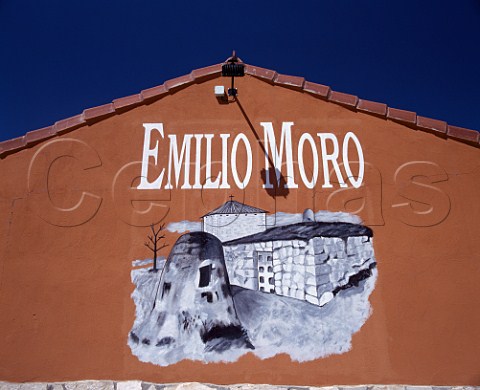Sign for winery of Emilio Moro in Pesquera de Duero   Castilla y Len Spain  Ribera del Duero