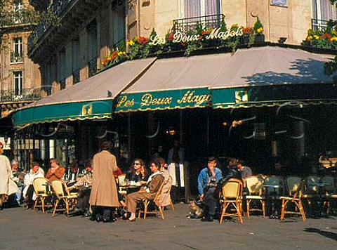 Caf Les Deux Magots Place StGermain Paris France