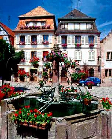 Place Pierre Walter Bergheim HautRhin France    Alsace