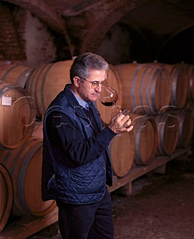 Elio Altare in his barrel cellar La Morra   Piemonte Italy Barolo