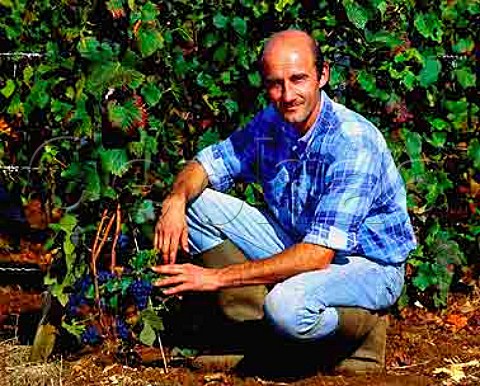 Eric Bourgogne viticulturist for Comtes Georges de   Vog in Les Petits Musigny vineyard   ChambolleMusigny Cte dOr France