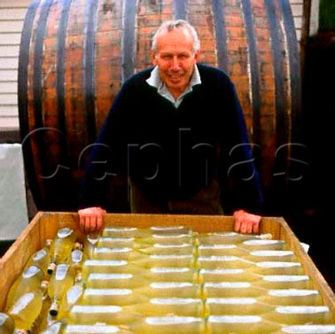 Tony Soljan of Soljans Estate Winery   Henderson New Zealand   Henderson