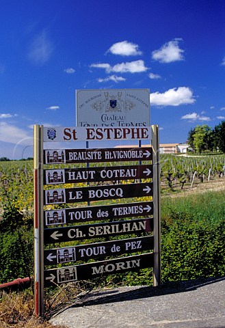 Signs to chteaux in StEstphe   Gironde France     Bordeaux  HautMdoc