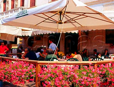 Caf in Pieve Vneto Italy   Prosecco di Conegliano Valdobbiadene
