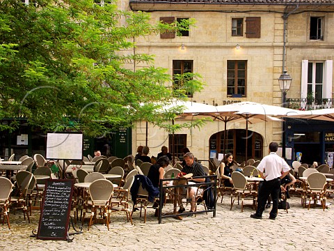 Terrace caf  restaurant in the centre of   Stmilion Gironde France Stmilion  Bordeaux