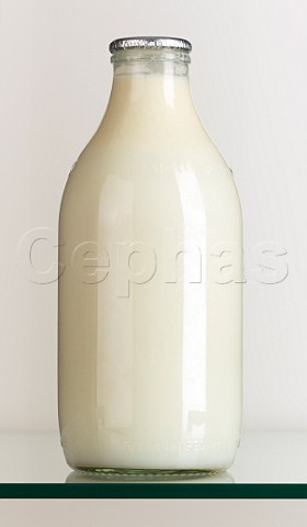 Bottle of skimmed milk