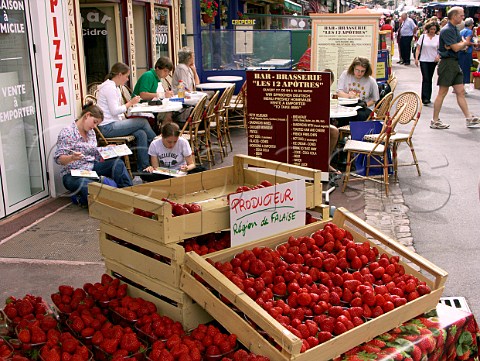 Strawberries on sale at a street market Bayeux   Calvados France BasseNormandie