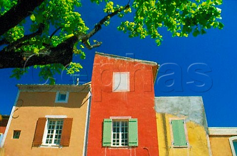 Houses in the village of Roussillon   Vaucluse France  Ctes du Lubron