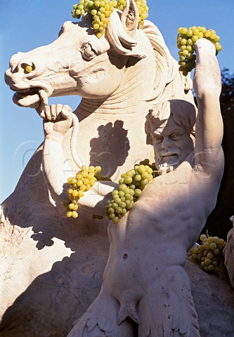 Fountain decorated with bunches of   grapes at the annual Marino wine   festival  Lazio Italy  Frascati