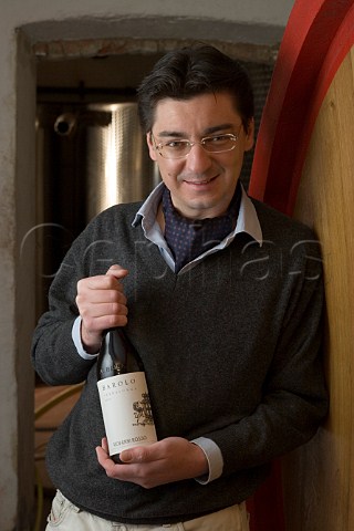 Davide Rosso winemaker of Giovanni Rosso   Serralunga dAlba Piemonte Italy  Barolo