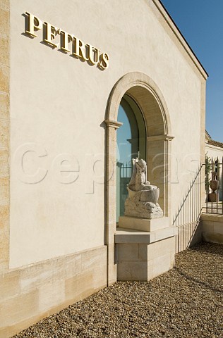 Chteau Ptrus faade with Peter the Apostle statue   Pomerol Gironde France Pomerol  Bordeaux
