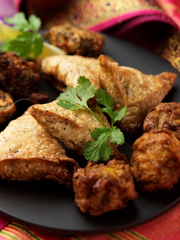 Indian samosa and bhagee snacks