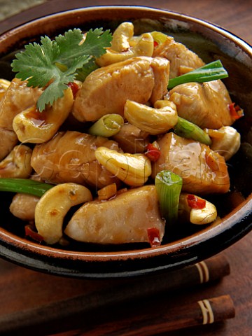 Thai stir fried chicken and cashew nuts