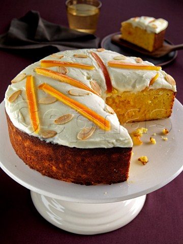 Iced Moroccan orange cake