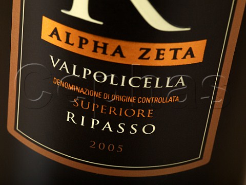 Label on bottle of Alpha Zeta Valpolicella Superiore Ripasso   Veneto Italy