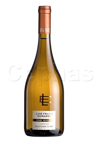 Bottle of Luis Felipe Edwards Gran Reserva Terraced Sauvignon Blanc wine Colchagua Valley Chile Rapel