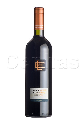 Bottle of Luis Felipe Edwards Reserva Shiraz wine Colchagua Valley Chile Rapel
