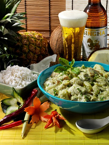 Green Thai curry rice and Thai beer