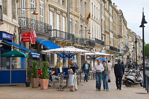 Caf terrace tables on Quai des Chartrons Bordeaux Gironde France